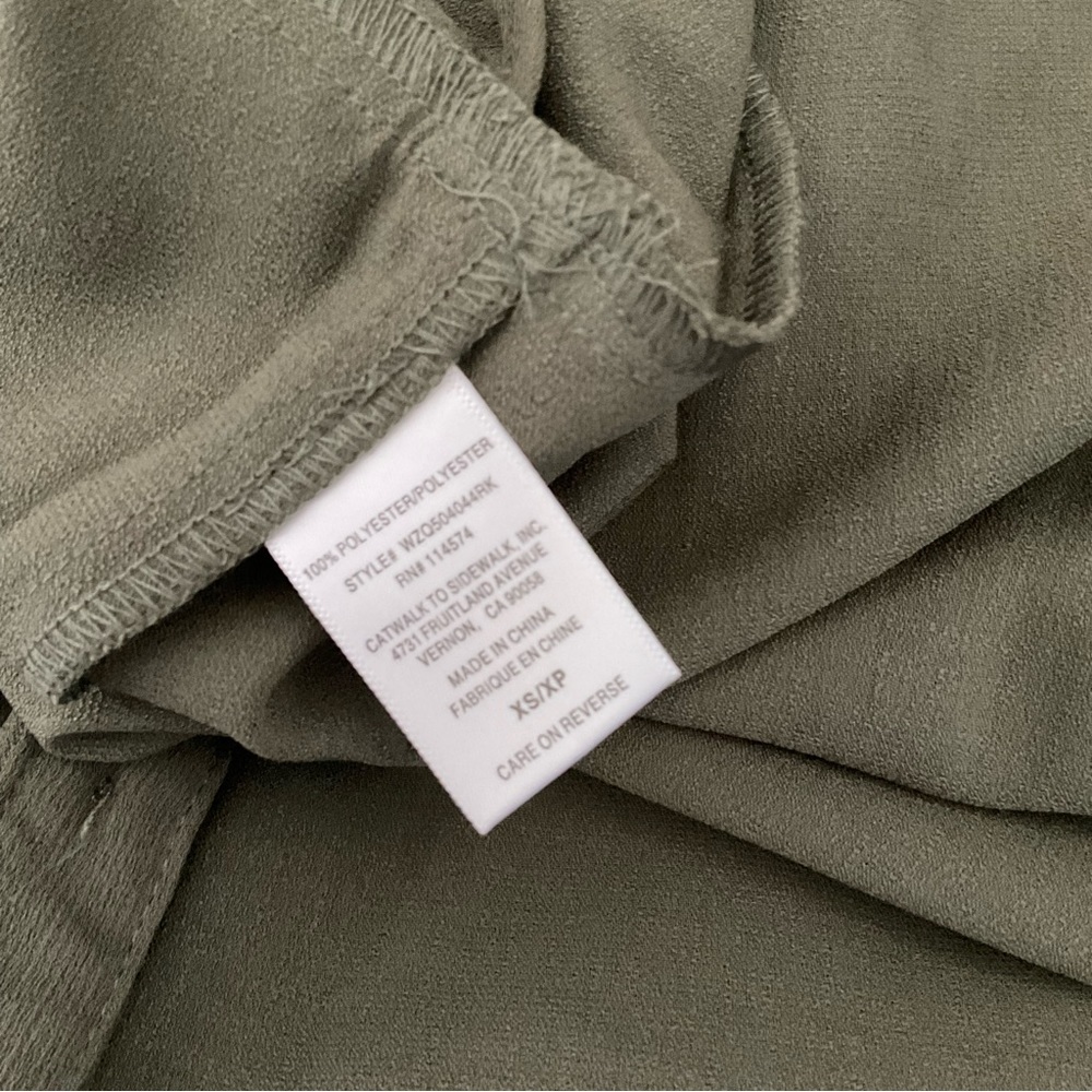 PLEIONE Olive Green Gauze Sleeveless Peplum Blouse Women’s XS Anthropologie - Picture 6 of 6